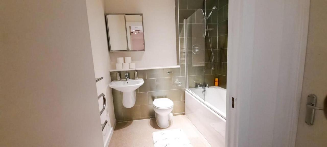 2-Bed Apartment Near City Centre Manchester Exterior foto